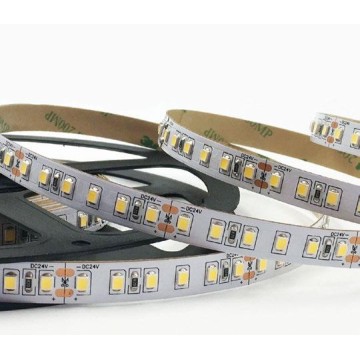Striscia luci led 5mt 4000K...